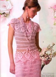 Нежный костюм: блуза и юбка крючком