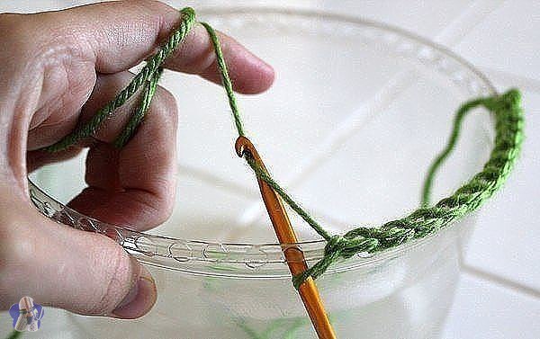 Сумочки для мелочей из пластиковых бутылок: забота об экологии