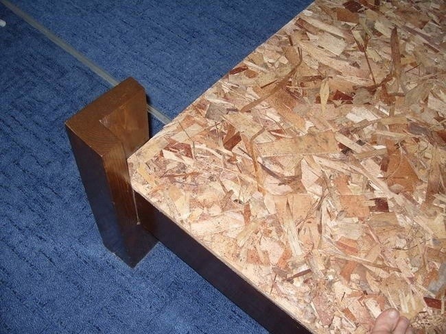 Бюджетная двуспальная кровать на дачу своими руками