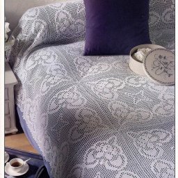 Покрывало в филейной технике