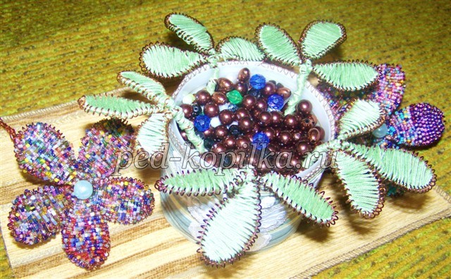 Цветы в технике ганутель: мастер-класс