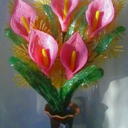 Розовая калла из бисера