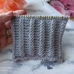 Узор с вертикальными полосами