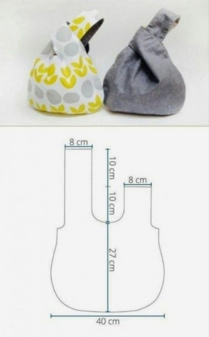 ​Маленькая сумочка на запястье