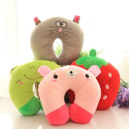 Шьем оригинальные подушки в дорогу