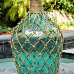 Декор бутылки веревкой