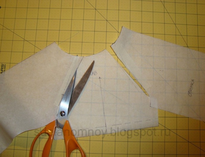 Совмещение полосок на реглане: корректируем выкройку