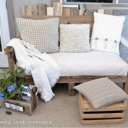 ​Дачный диванчик