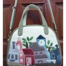 ​Идеи создания сумок и рюкзаков с аппликацией из лоскутов ткани