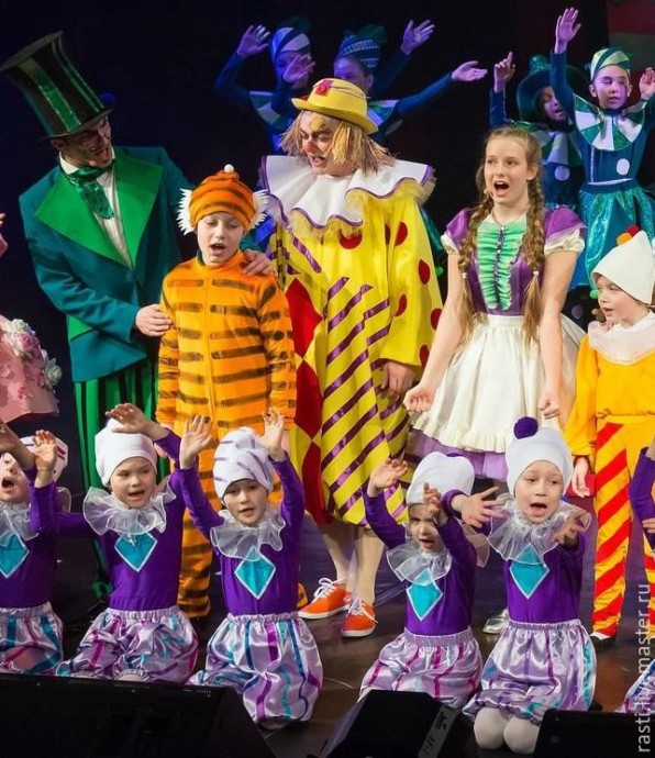 Наносим несложный рисунок на ткань Наносим несложный рисунок на ткань