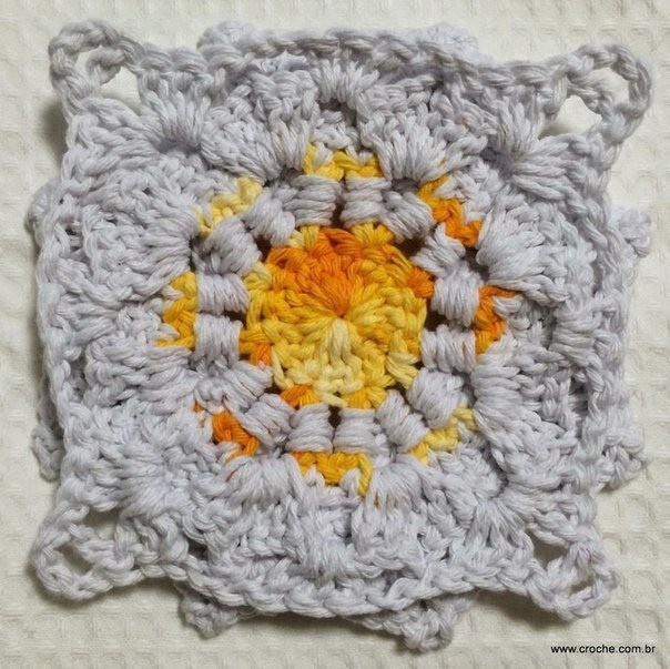 ​Вязаный прекрасный цветок