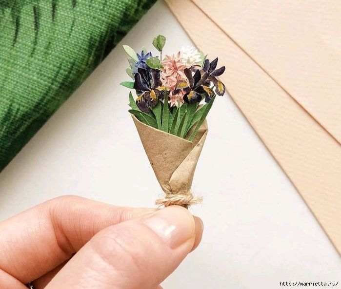 Цветы из бумаги: миниатюрный бумажный гербарий