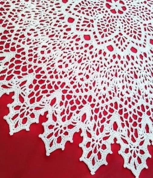 Красивая салфетка крючком