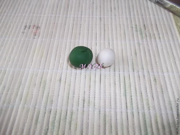 Гребень для волос с цветком мака