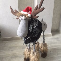 ​Новогодний лосенок