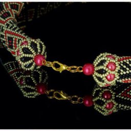 ​Оригинальный колпачок для жгута из бисера