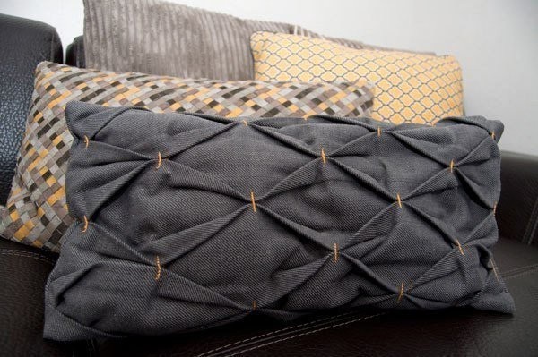 ​Декоративные подушки с буфами