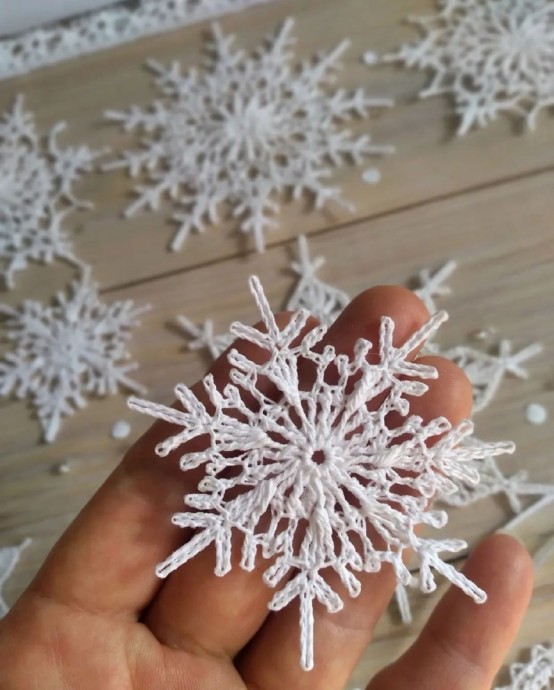 Вяжем снежинки