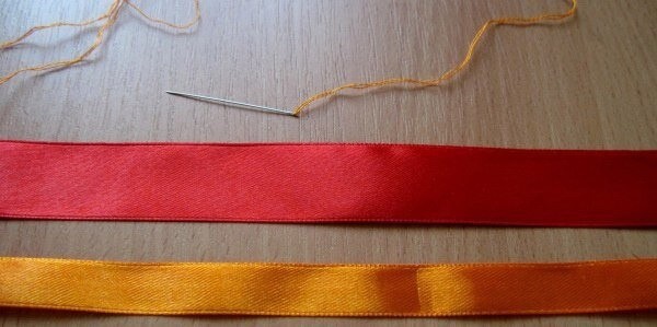 Двухцветная роза Двухцветная роза