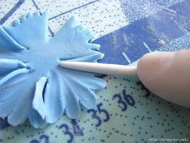 Лепим васильки