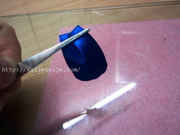 Тюльпаны из атласной ленты