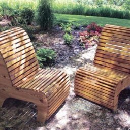 Деревянный удобный стул для дачи своими руками