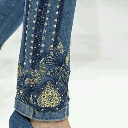 Интересное оформление низа брюк: идеи