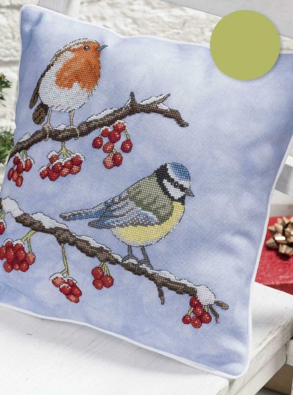 Вышивка "Замерзшие птички"