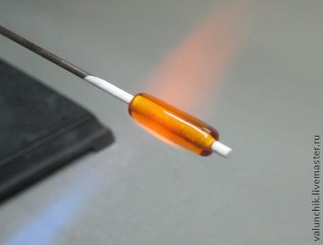 Брошь "Ландыши"