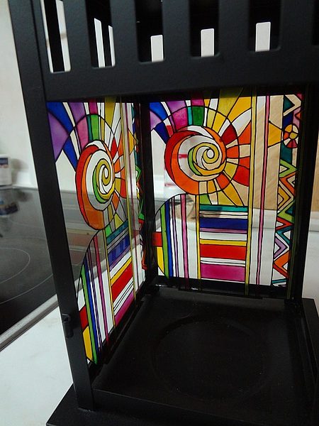 Роспись фонаря витражными красками Роспись фонаря витражными красками