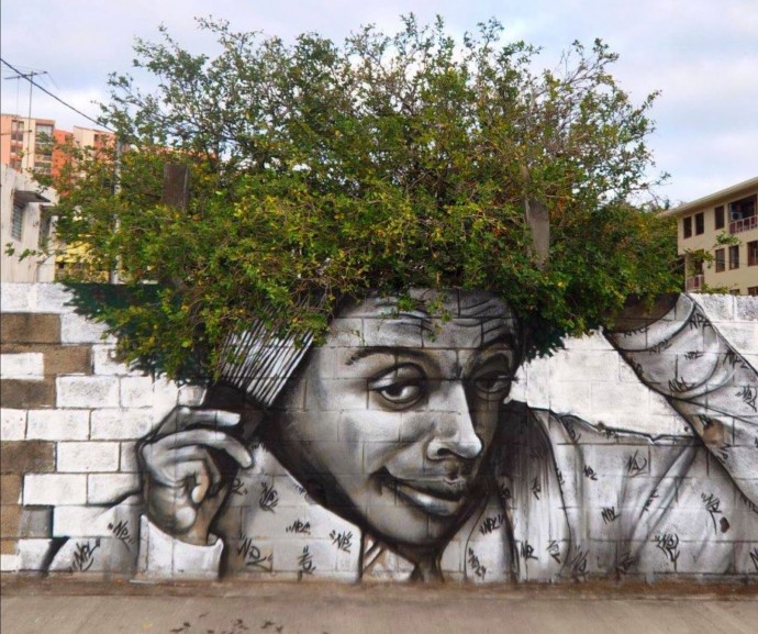 ​Стрит-арт с деревьями