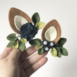 ​Ушки на заколках