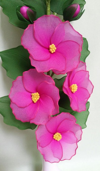 Цветы из капрона: идеи