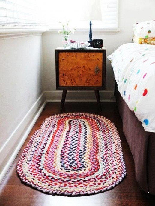 Коврик из старой одежды