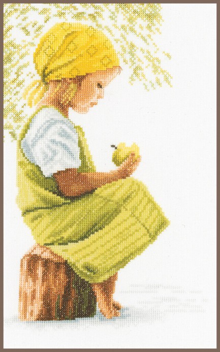 Вышиваем девочку с яблоком