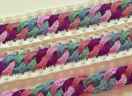 Необычный детский плед крючком с узором