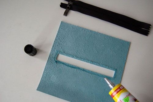 Ключница с тиснением