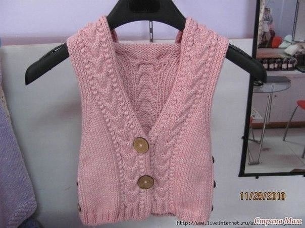 Оригинальный жилет с капюшоном Оригинальный жилет с капюшоном