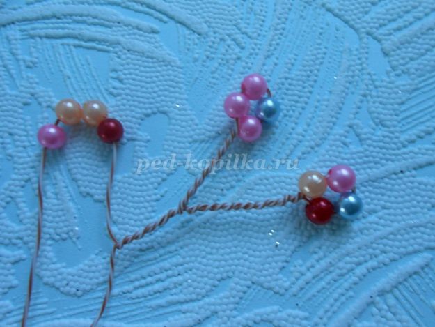 Яблоня из бусин Яблоня из бусин