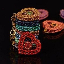 Сердечки из бисера