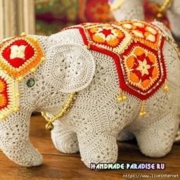 Слон из мотивов