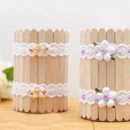 Вазочки из банок и палочек от мороженого