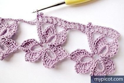 Цветочный узок крючком