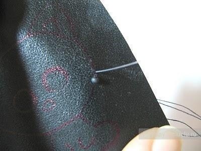 Брошь-котик из бисера Брошь-котик из бисера