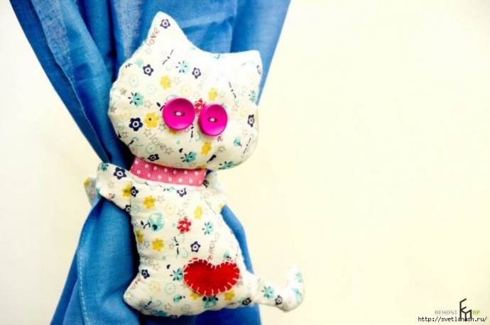 Кот-подхват для штор своими руками: мастер-класс