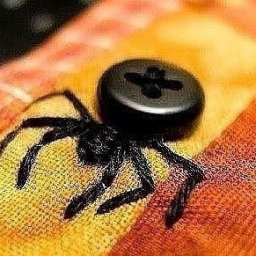 Как пришить пуговицы: необычные идеи