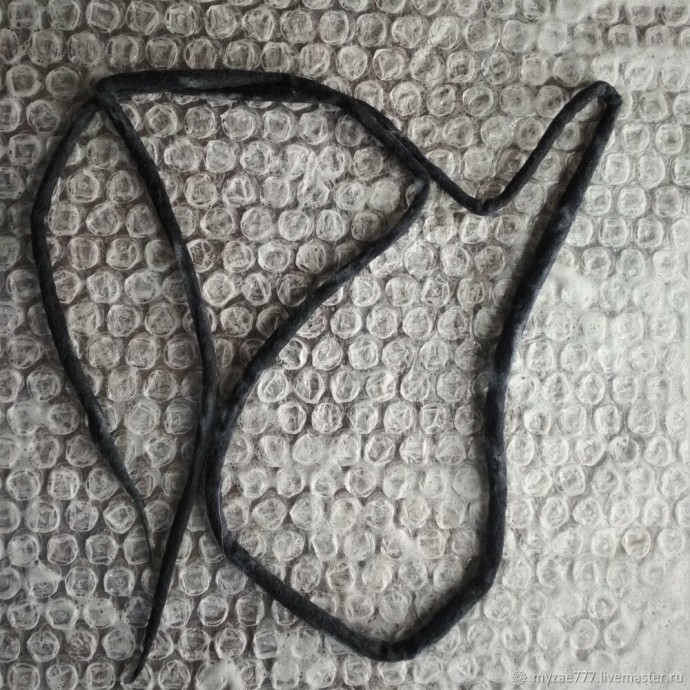 Стильное украшение с бахромой Стильное украшение с бахромой