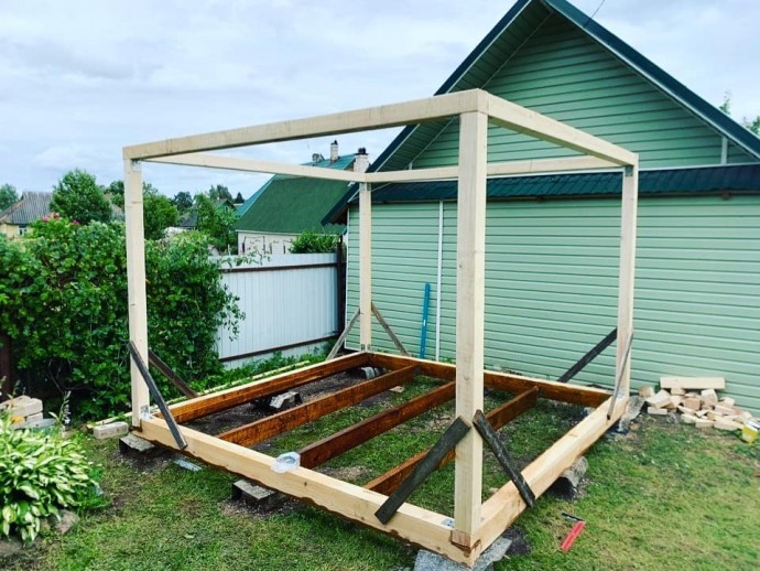 Деревянная беседка своими руками