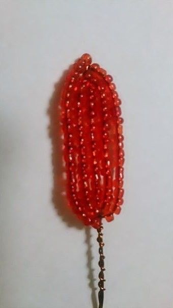 Гербера из бисера