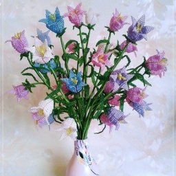 ​Колокольчики из бисера